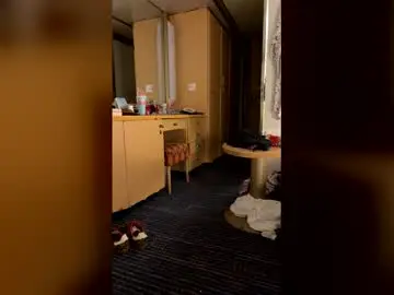 Sweet_poptart  live sex cam