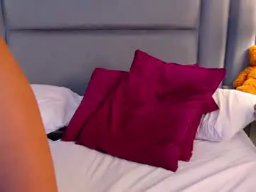 Tinarogerss  live sex cam