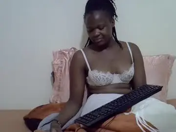 Trendybooty  live sex cam