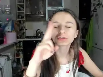 _nika_kik  live sex cam