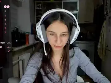 _nika_kik  live sex cam