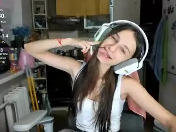 _nika_kik  live sex cam