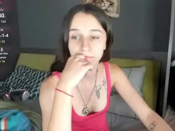 _nika_kik  live sex cam
