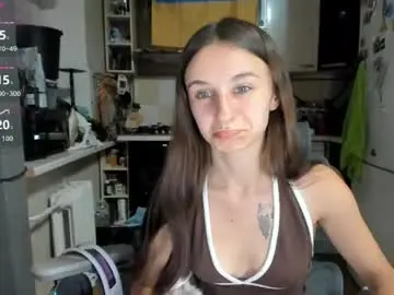 _nika_kik  live sex cam