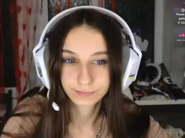 _nika_kik  live sex cam