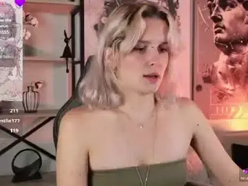 Bethanycloud  live sex cam