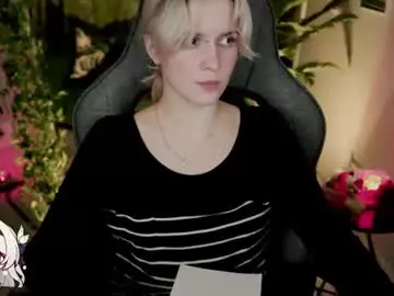 Bethanycloud  live sex cam