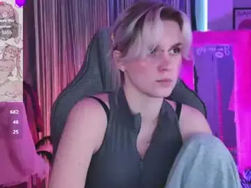 Bethanycloud  live sex cam