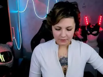 Evabrownie  live sex cam