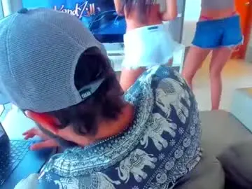 Kiwi3p  live sex cam