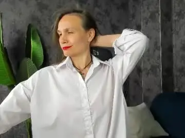Lillian_white1  live sex cam