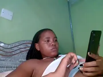 Lovegal335  live sex cam
