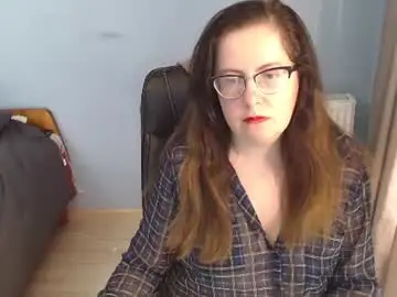 Mandarinka28  live sex cam