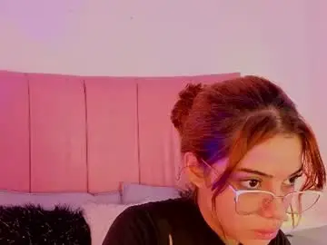 Maryanne__  live sex cam