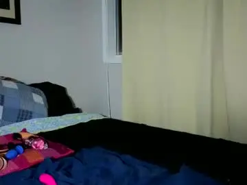 Messyaftermidnight  live sex cam