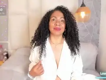 Nahomi_dominique  live sex cam