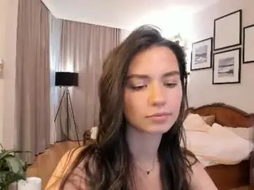 Nicoleluuv  live sex cam
