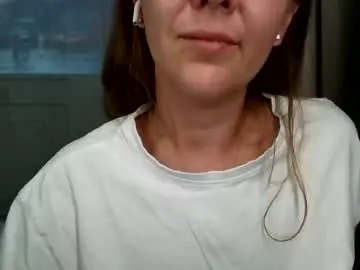Rusubret  live sex cam