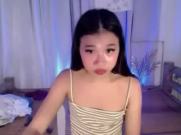 Urseductive_llanaxx  live sex cam