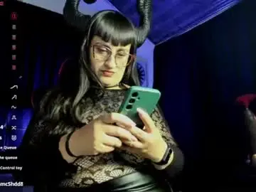 Violett_8  live sex cam