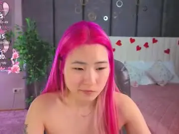 Yunnaluv  live sex cam