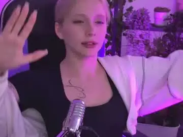 Aurorawrenfield  live sex cam