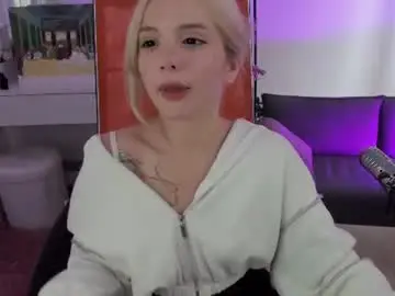 Aurorawrenfield  live sex cam
