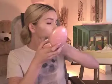 Aurorawrenfield  live sex cam