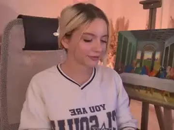 Aurorawrenfield  live sex cam