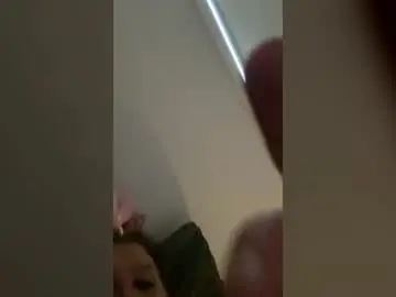 Bigtit2202  live sex cam