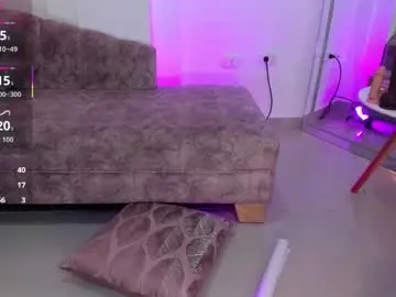 Julyy_adams  live sex cam