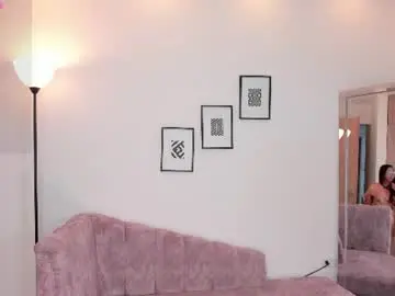 Julyy_adams  live sex cam