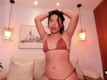 Julyy_adams  live sex cam