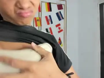 Kristyl_paez  live sex cam