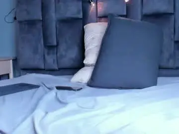 Matildataylor__  live sex cam