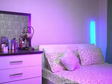 Mercedesss_8  live sex cam