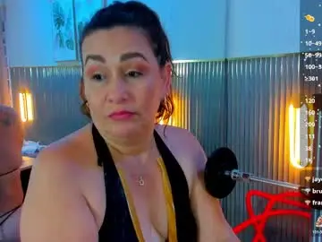 Nazly_bigass  live sex cam