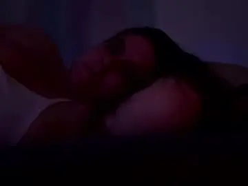 Realnrare84  live sex cam
