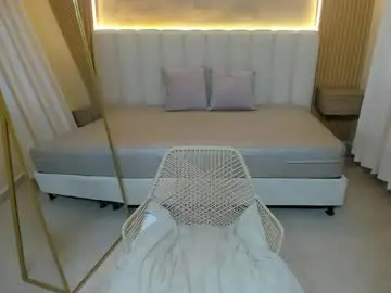 Shaira_collins  live sex cam