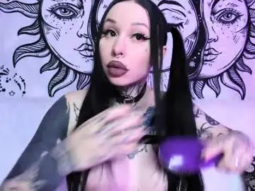 Sweeeet_poison  live sex cam