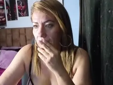Victorymilf_  live sex cam