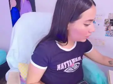 Zoehenao  live sex cam
