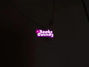 Boobsgwendy  live sex cam
