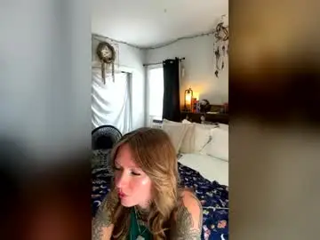 Cherrybox00  live sex cam