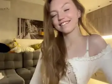 Joyegeesey  live sex cam