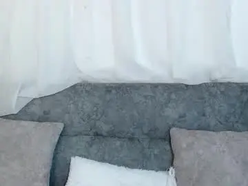 Mestiza_bones  live sex cam