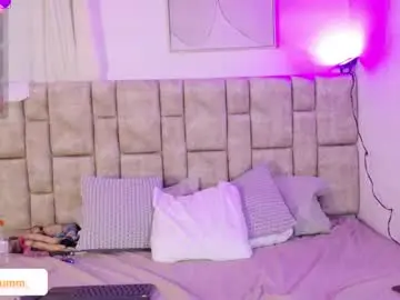 Miablumm_  live sex cam