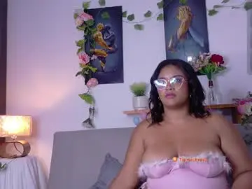 Nairagold_  live sex cam