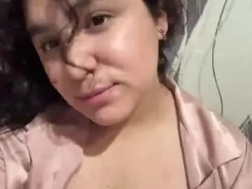 Suzyhere  live sex cam