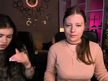 Akkura_fizy  live sex cam